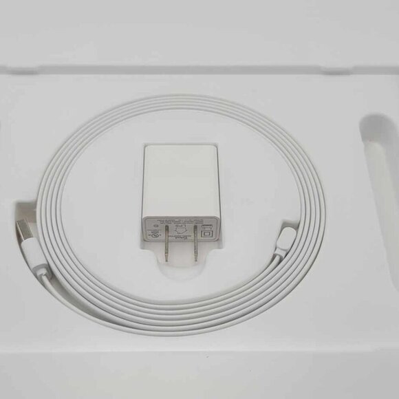 Cricut BrightPad - Rose Edition in original box. New condition! - Picture 7 of 11